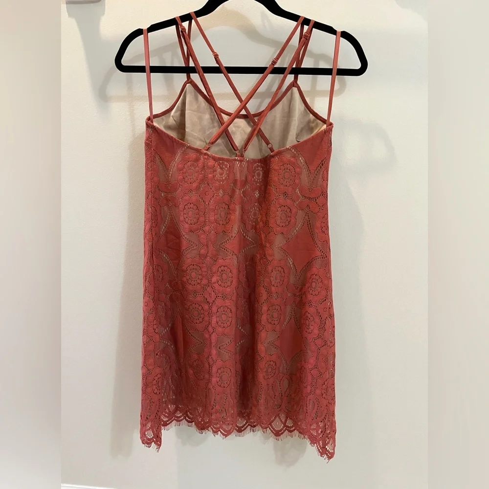 Love Fire Burnt Red Women’s Lace Dress - Picture 3 of 4